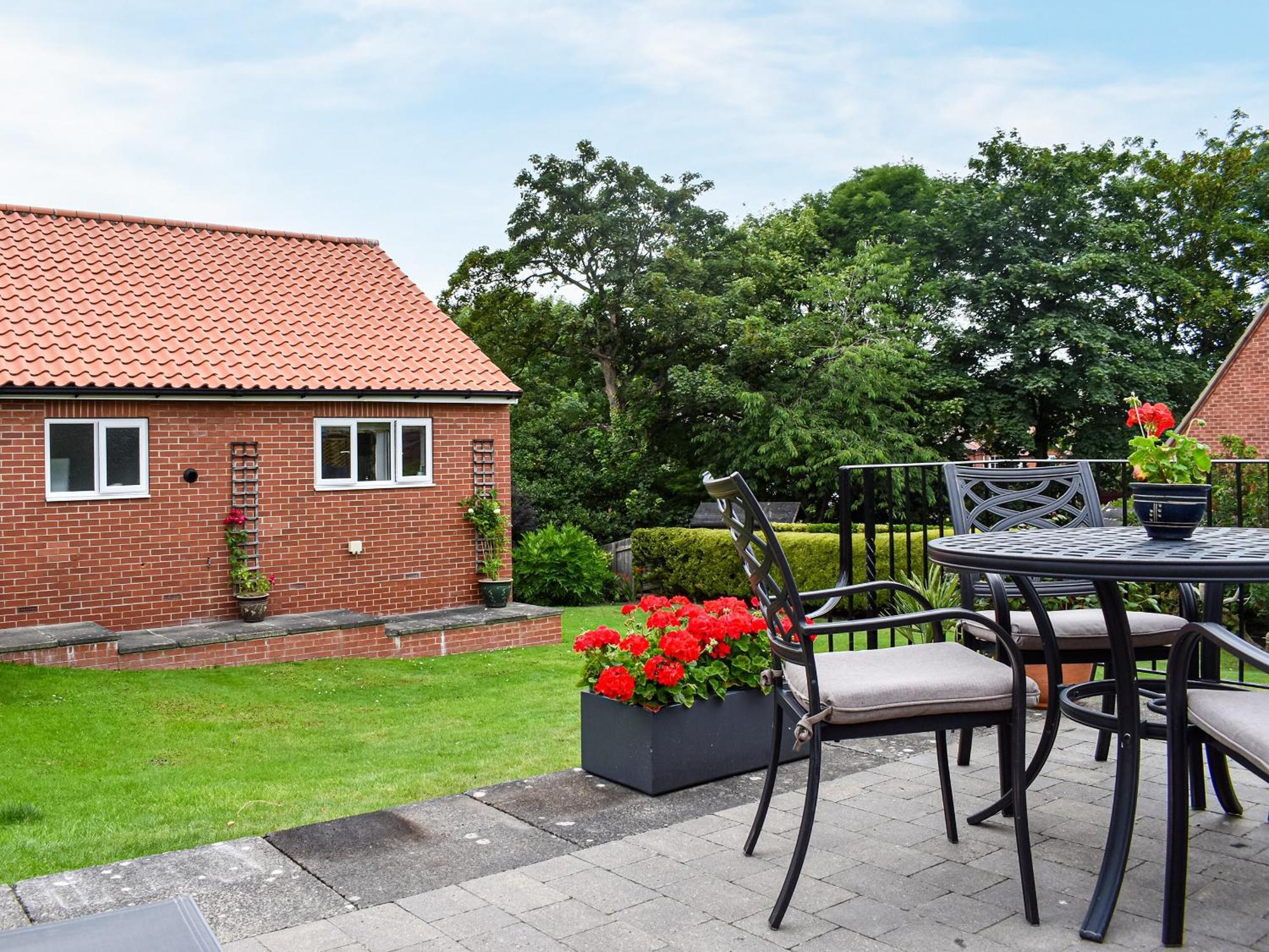 Downdinner Hill Whitby Exterior foto